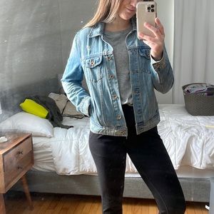 Old Navy distressed jean jacket medium